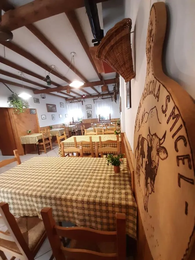 팜스테이 Fonzaso Agriturismo San Micel 빌라