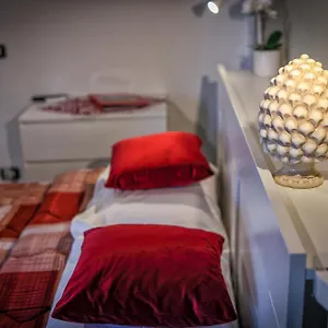 https://il-bel-canto-appartamento-in-centro-storico.sicilyhotelsitaly.net